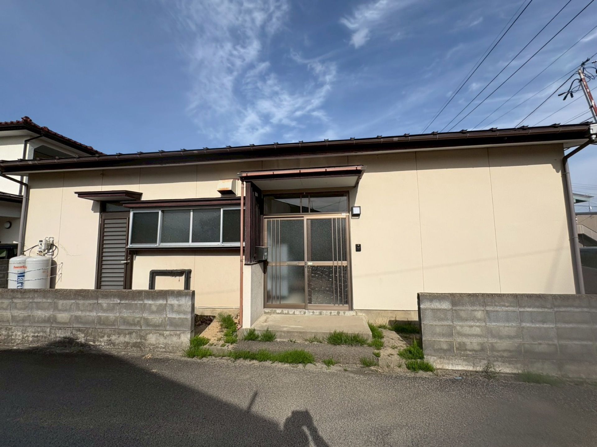 東北最大級の温泉街に溶け込んだ平屋住宅（After（再生後） 写真2）
