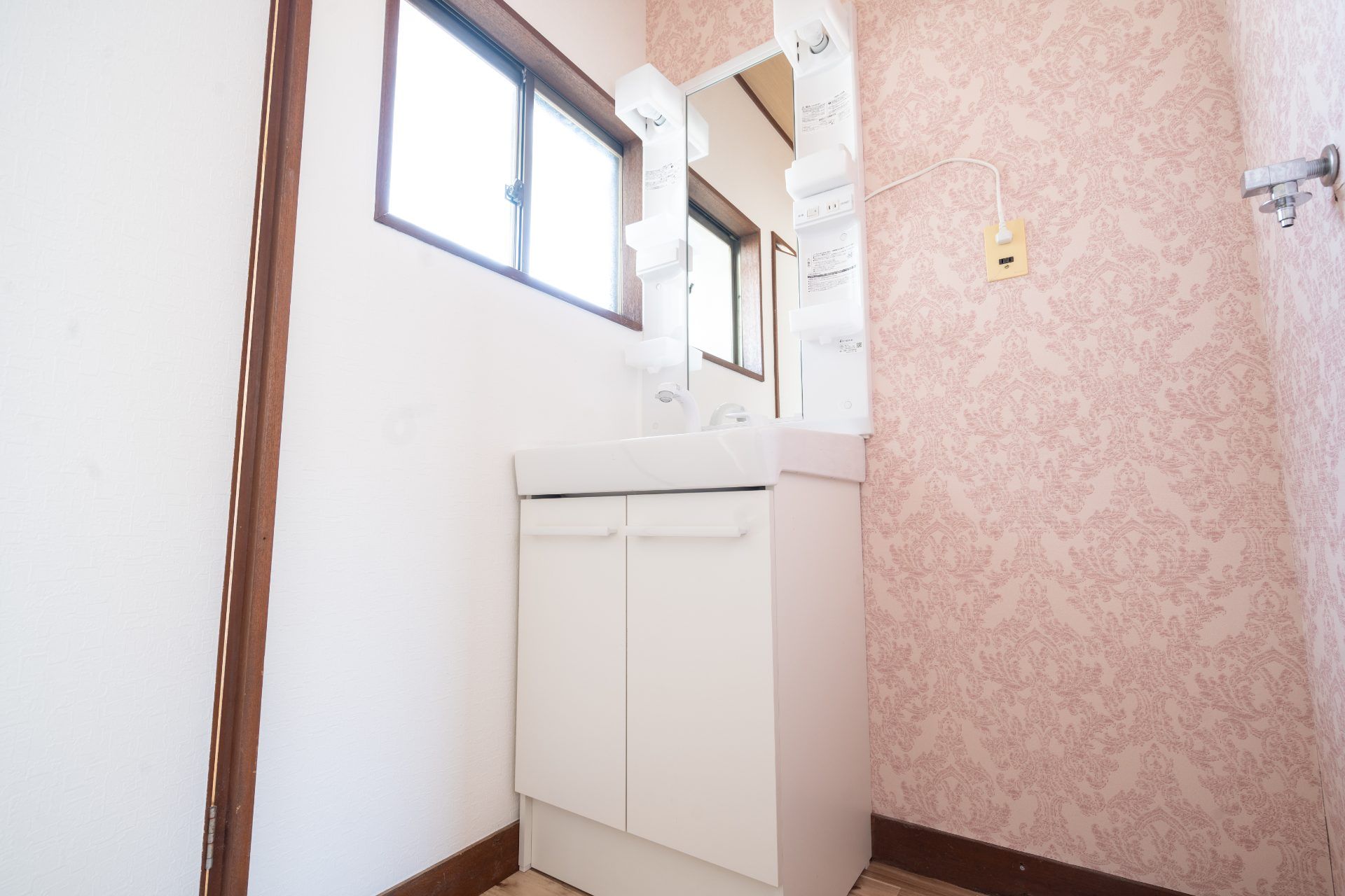 広々テラスの明るい家（After（再生後） 写真8）