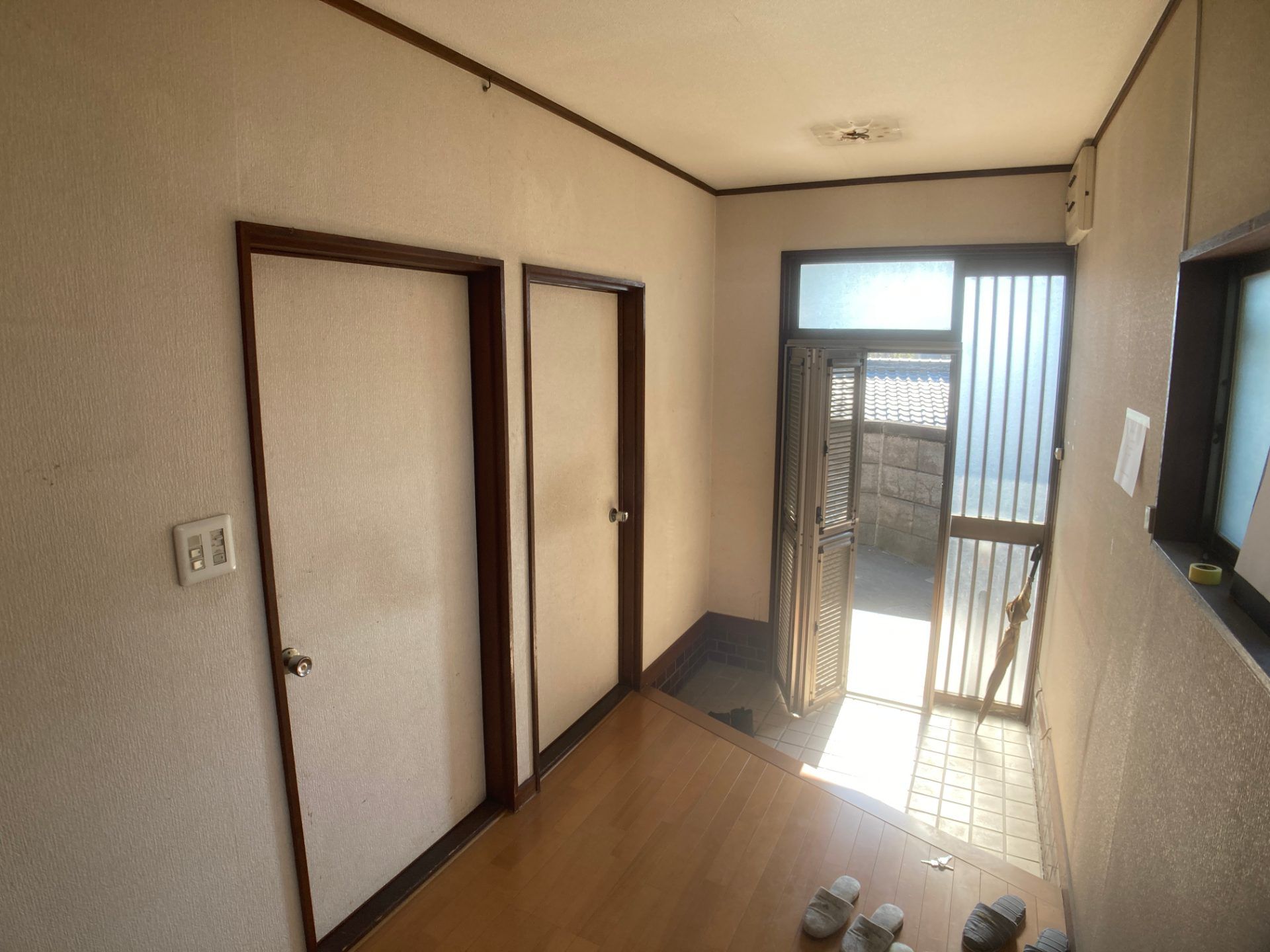 広々テラスの明るい家（Before（再生前） 写真12）