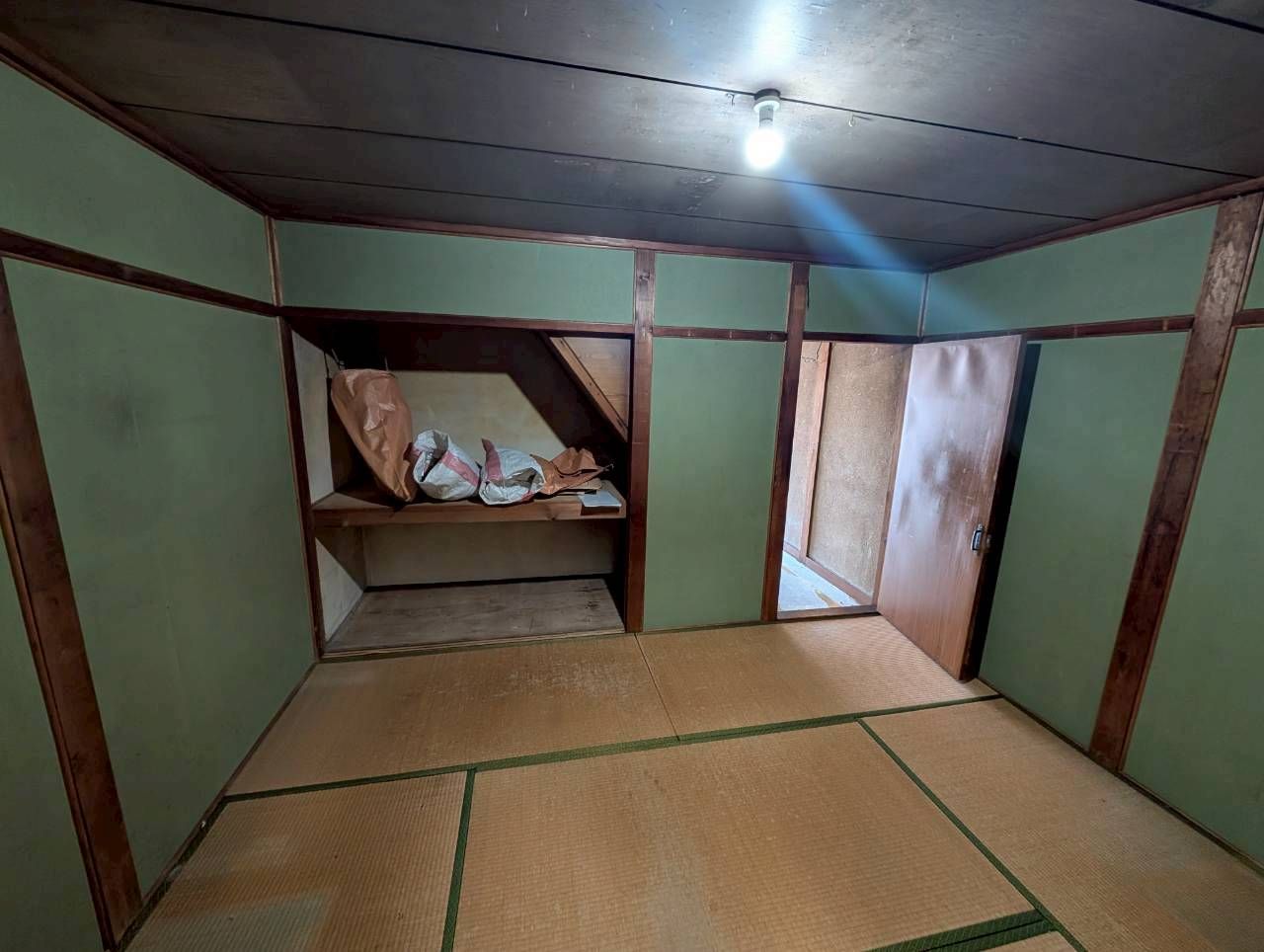 車庫付きの連棟（Before（再生前） 写真3）