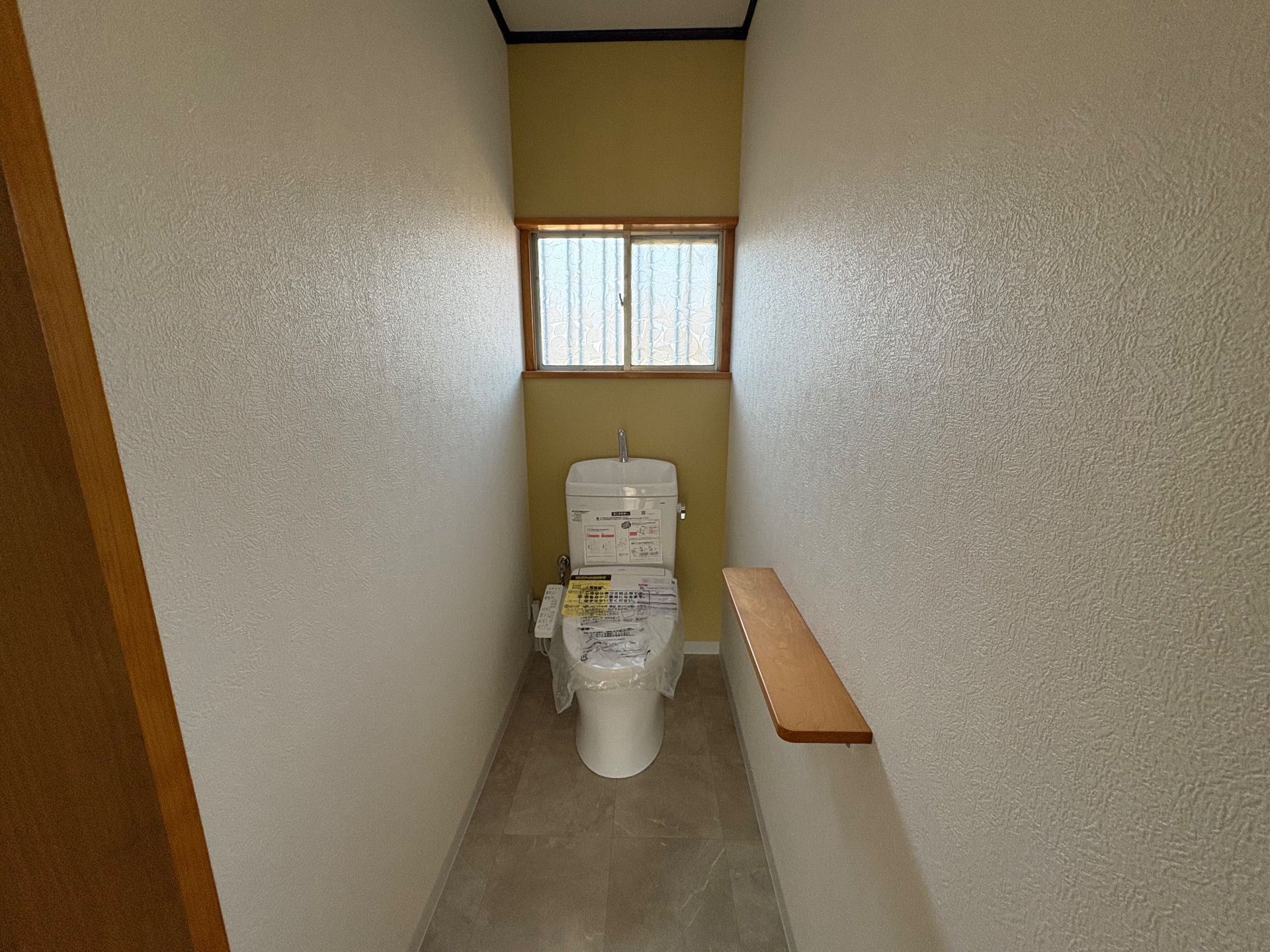 更地での売却予定だった物件を若い世代向けの家に（After（再生後） 写真2）