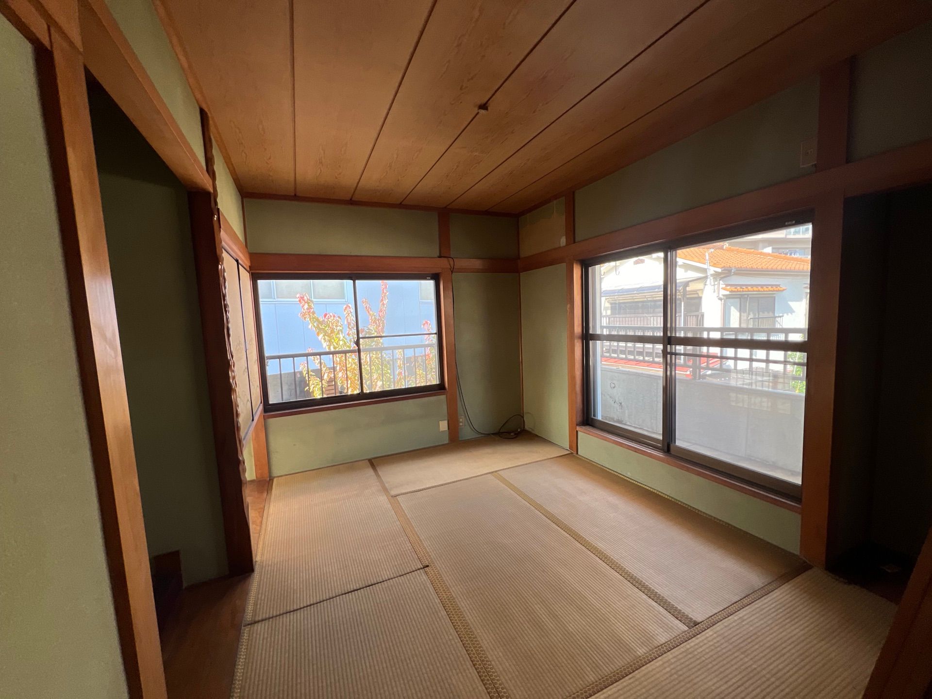 駐車スペースを新設した閑静な住宅街の立派な戸建（Before（再生前） 写真6）